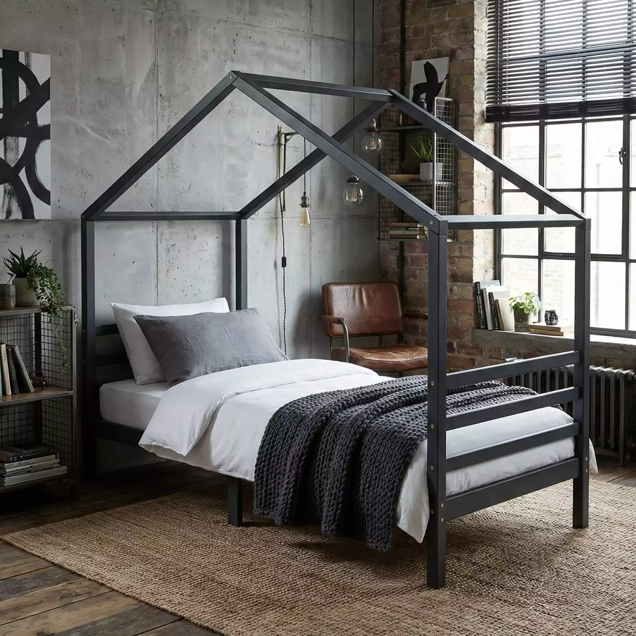 Urban Modern solid wood house bed in anthracite grey finish 90x200, Barin Toys Teenage Hut Collection